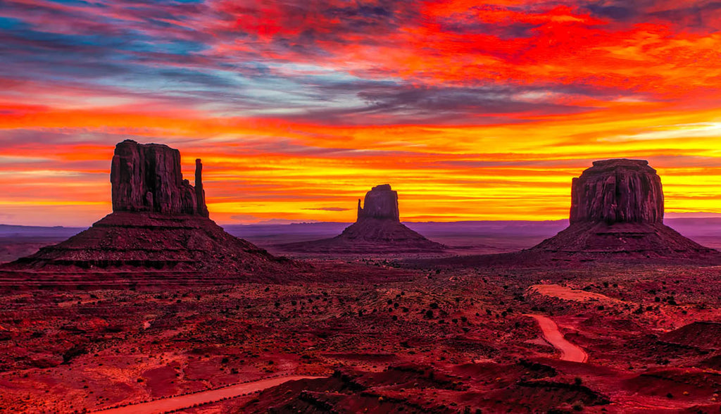 Desert sunset landscape canvas print - love maps on...