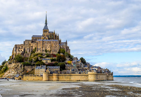 Mont-Saint-Michel Canvas Print