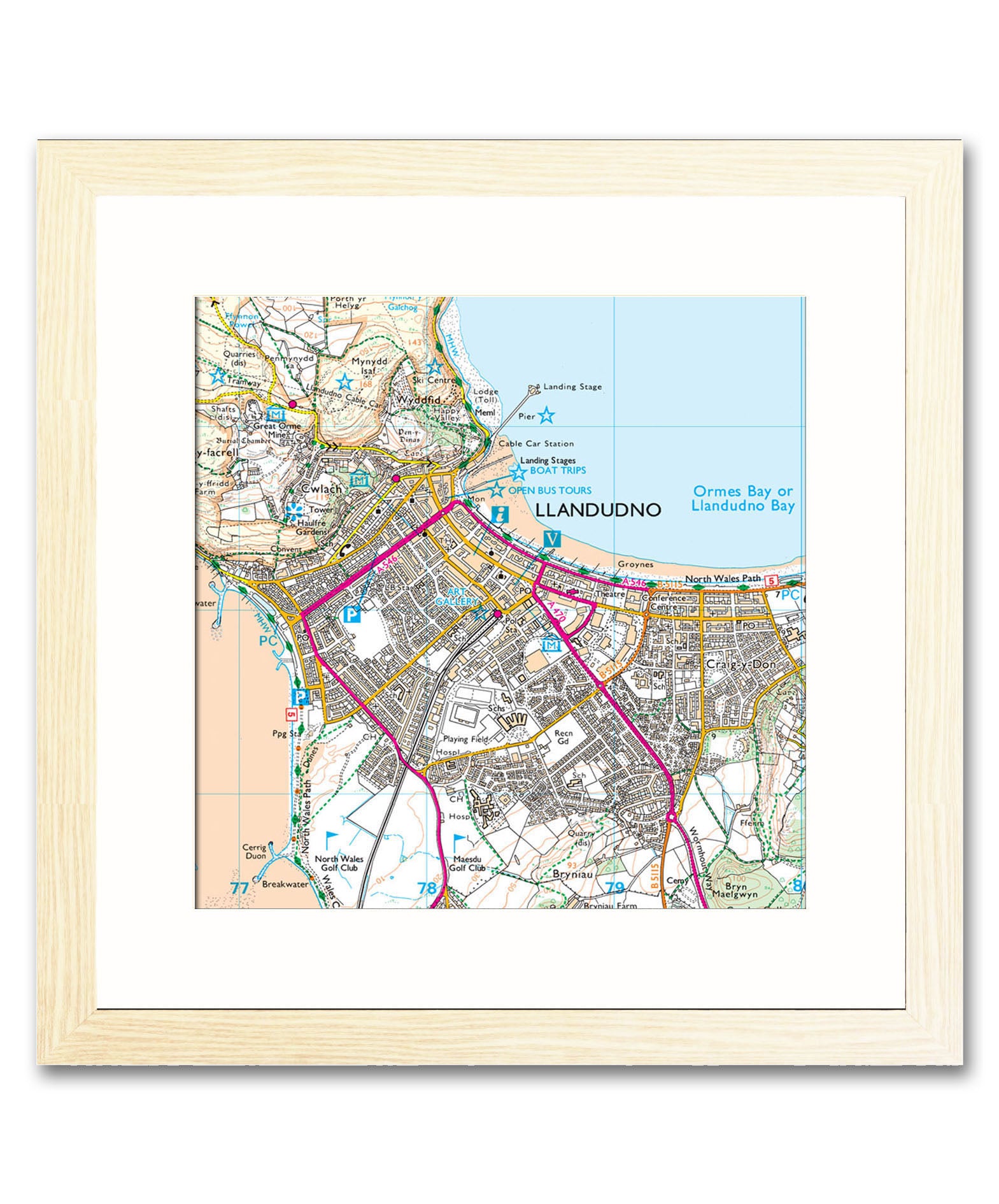 La collection d'impressions de cartes Ordnance Survey Explorer encadrées